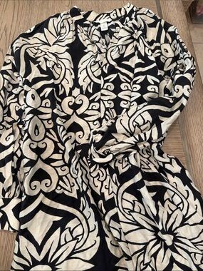 H&M Black and Cream Floral-Scroll Print Dress